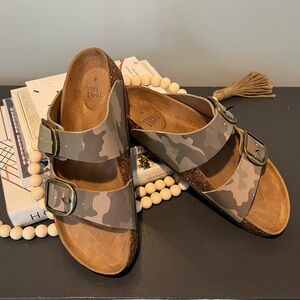 Camouflage Double Buckle Sandals-NWOT